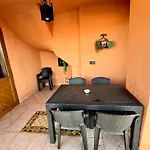 Mek Homes Historical Greek House And Sea View *