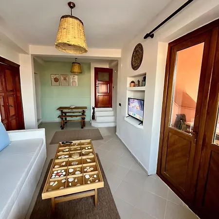 Mek Homes Historical Greek House And Sea View Apartment *