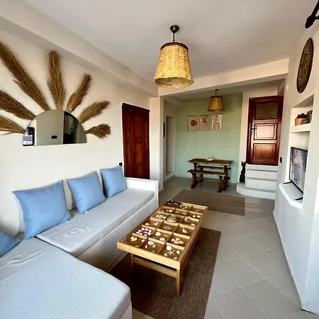 Mek Homes Historical Greek House And Sea View Apartment